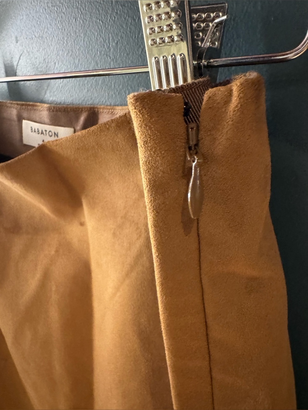 Aritzia Babaton Hopper Faux Suede Brown Mini Skirt 4 - Picture 7 of 7